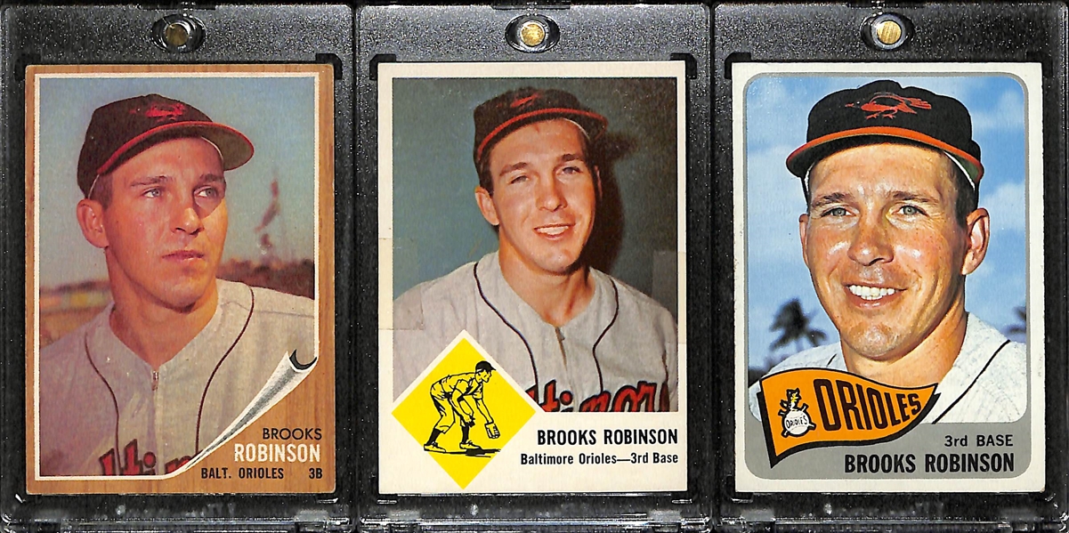 Lot of 3 Brooks Robinson Vintage Cards 